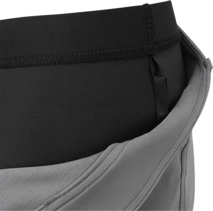 Actual product image Altura Roads Repel (XL)
