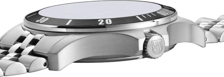 Actual product image Luminox SPORT TIMER 0910 SERIES (Sports watch, 42 mm)