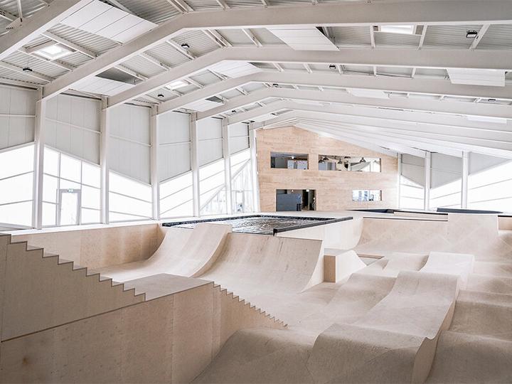 Image du produit Smartbox Découvertes et sensations : 1 journée dans un parc d’attractions à Crans-Montana pour 2 (2 pers.)
