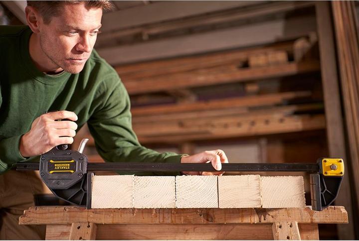 Actual product image Stanley Onehanded clamp FatMax XL. 1250mm. 270kg (1250 mm)
