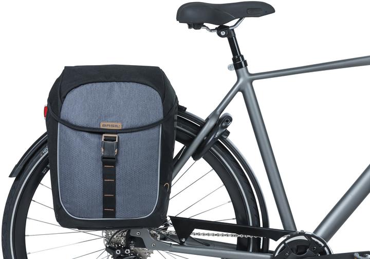 Actual product image Basil Miles (34 l, Luggage carrier bag)