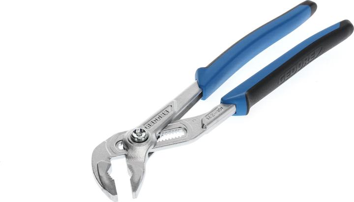 Pliers