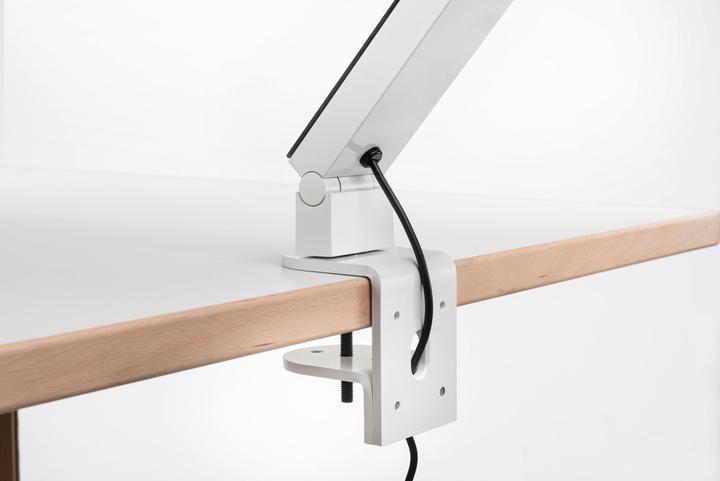 Actual product image Luctra TABLE PRO 2 RADIAL/CLAMP LED table lamp 945 lm white (945 lm)