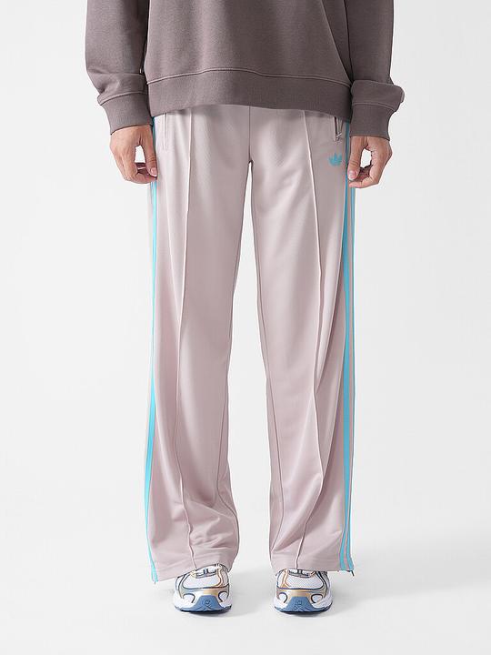 Actual product image adidas Firebird (S)