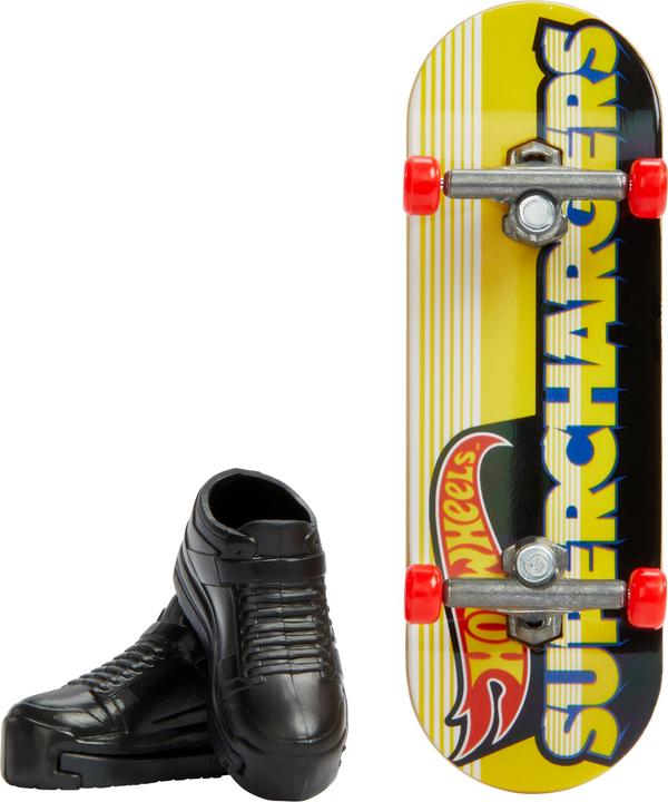 Hot Wheels HGW83 (3.94")