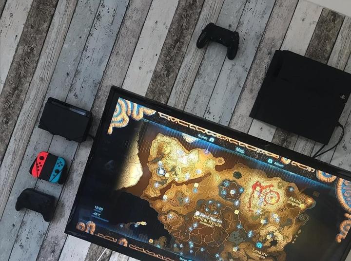 Immagine prodotto Floating Grip Staffe a muro (Switch)