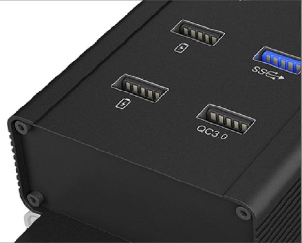 Actual product image Icy Box Splitter 7x port USB 3.0 HUB and 3 charging ports (USB-B, 10 Ports)