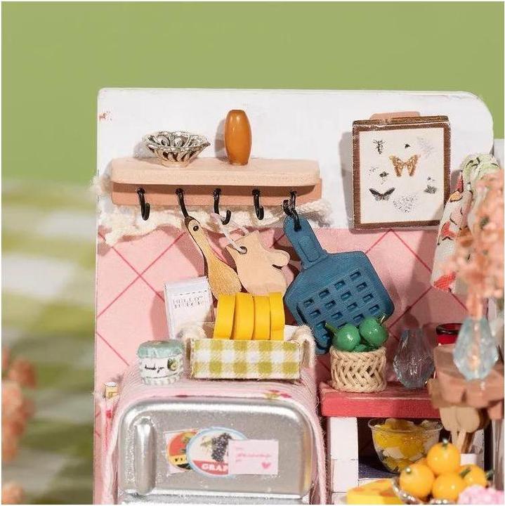 Actual product image Robotime Rolife DYI House: a slice of life - Kitchen