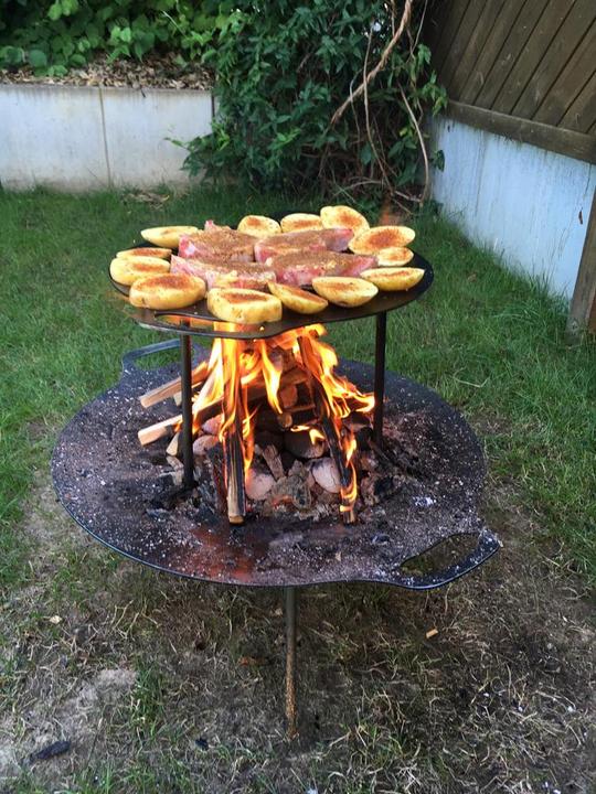 Actual product image Petromax Grill and fire bowl fs56 (67.60 cm)