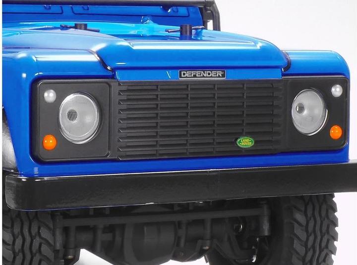 Produktbild Tamiya Land Rover 90 Defender LBlue (Painted) CC-02 (Kit)