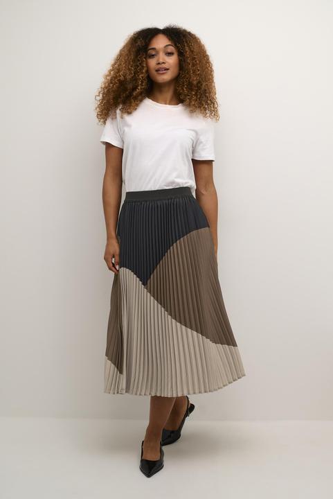 Actual product image Culture Betty (L)