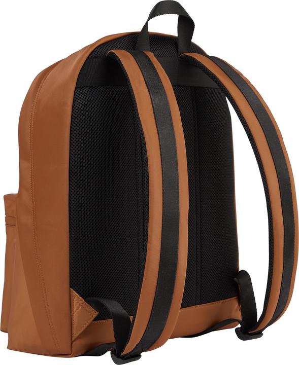 Actual product image Tommy Jeans Dome (16 l)