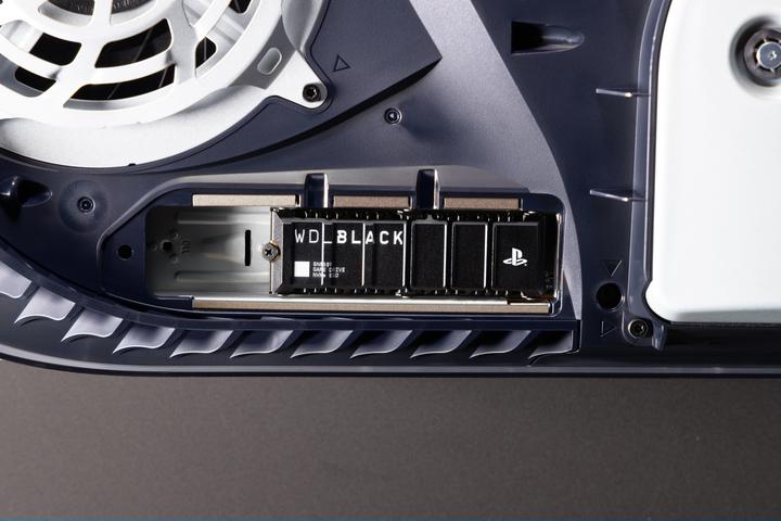 Produktbild WD Black SN850P mit Heatsink for PS5 (8000 GB, M.2 2280)