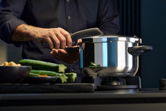 Actual product image WMF Pressure cooker (22 cm, Pot, Stainless steel)
