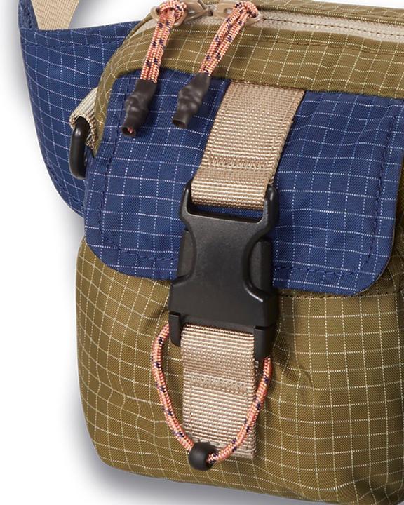 Actual product image Dakine Jagger Hybrid Hip Pack Belt Bag 24 cm