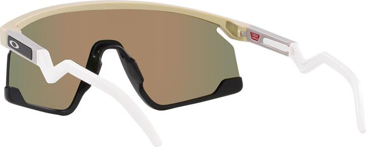 Actual product image Oakley Bxtr (Matte Desert Tan, prizm ruby)