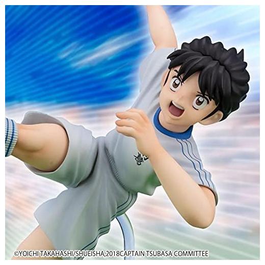 Actual product image Banpresto Statua Captain Tsubasa TWin Shoot Ball : Misaki 13 cm