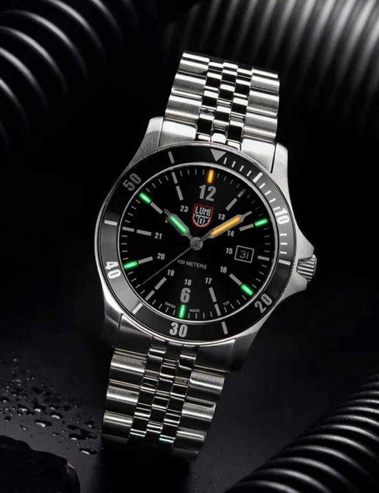 Actual product image Luminox SPORT TIMER 0910 SERIES (Sports watch, 42 mm)