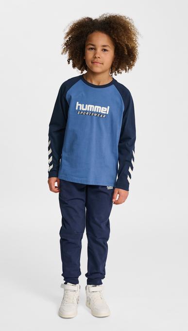 Actual product image hummel hmlJR LOGO T-SHIRT L/S (24, 25, 26, 27, 28)
