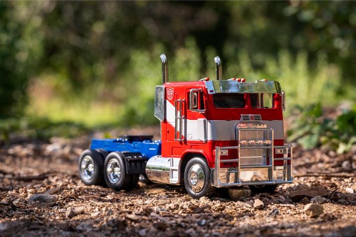 Produktbild Jada Transformers T7 Optimus Prime 1:24