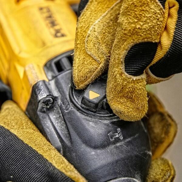 Produktbild DeWalt D25134KQS (Netzbetrieb)