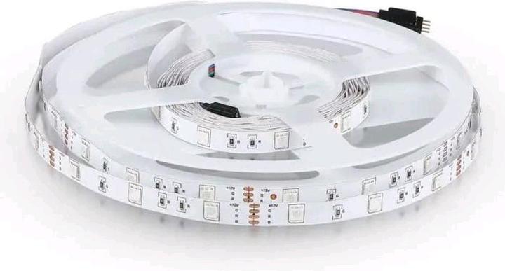 Actual product image V-TAC VT5050 LED Strip SMD5050 30 LED RGB IP20 5m (RGB, 500 cm)
