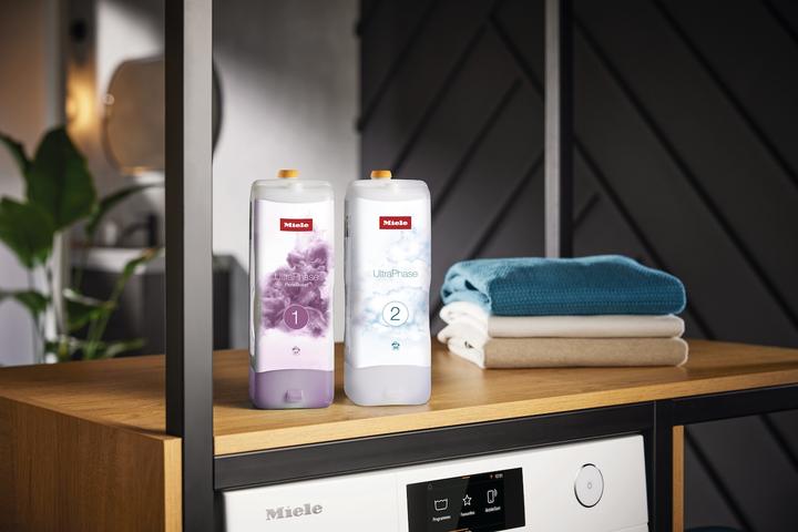 Produktbild Miele UltraPhase (37 Waschgänge, Flüssigwaschmittel)