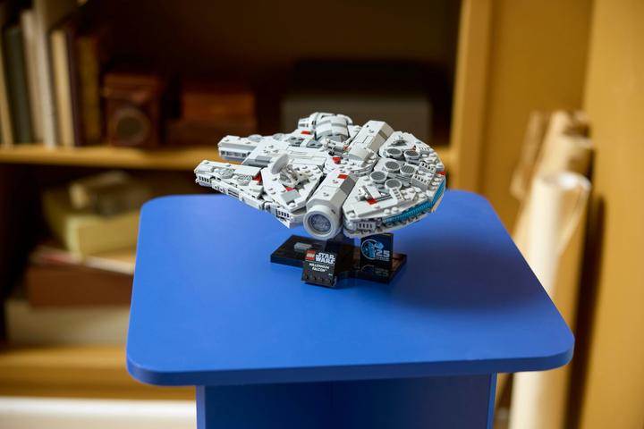 Immagine prodotto LEGO Millennium Falcon (75375, LEGO Star Wars)