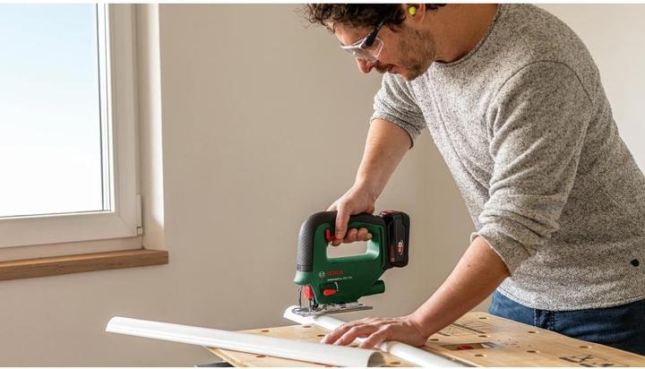 Image du produit Bosch Home & Garden UniversalSaw 18V-100