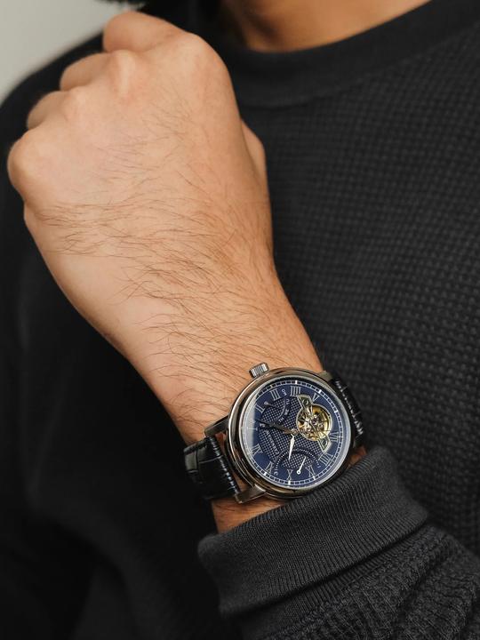 Actual product image Thomas Earnshaw ES-8169-02 Longcase Double Retrograde Automatic (Analogue wristwatch, 43 mm)