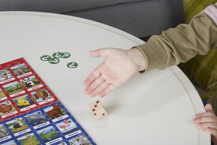 Productafbeelding Hasbro Gaming Wie is het? Junior bordspel voor kleuters en kinderen, Wie is het? Spel voor jongere kinderen, Das (Duits)