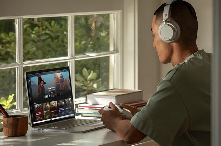Actual product image Microsoft Surface Book 3 (13.50", Intel Core i7-1065G7, 32 GB, 512 GB, DE)
