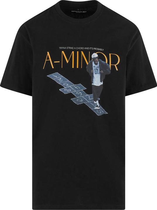 Actual product image Urban Classics Upscale A-Minor Oversize Tee - 178337 (S)