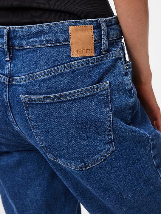 Actual product image Pieces Pckelly Mw Straight Jeans New MB Noos Bc (W31/L32)