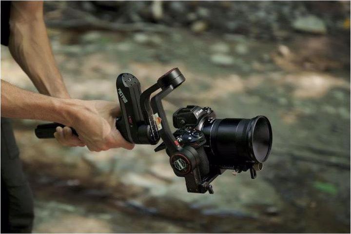 Produktbild Nikon Z 6 II inkl. FTZ Adapter (24.50 Mpx, Vollformat)