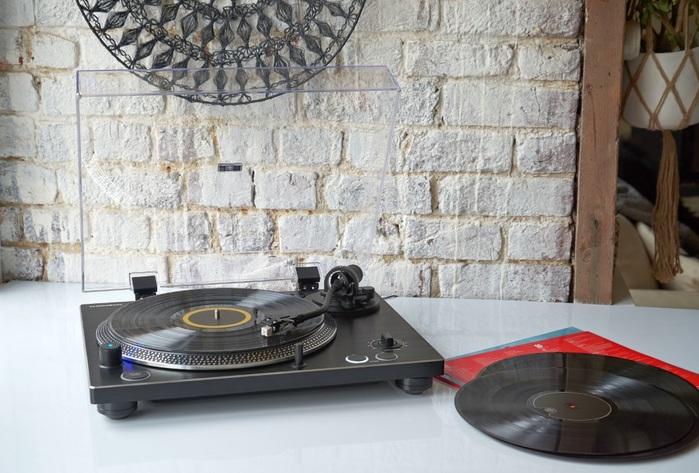 Actual product image Thomson Record player TT600BT (Mid range, Manual)
