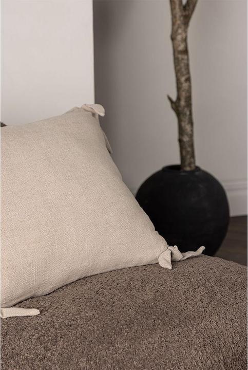 Actual product image Venture Home Nora (40 x 40 cm)
