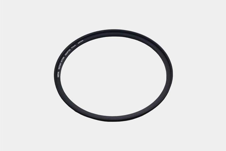 Produktbild Hoya Instant Action Adapter Ring (77 mm, Magnet Filterhalter, 77 mm)