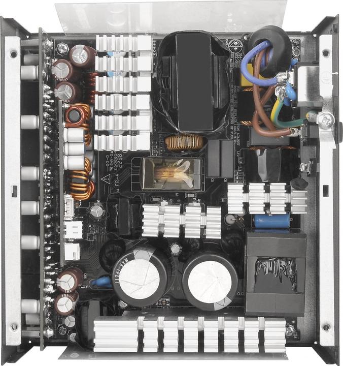 Actual product image Thermaltake ToughPower PF3 750W Gen 5 Power Supply ATX 3.0 80+ Platinum PCle 5.0 (750 W)
