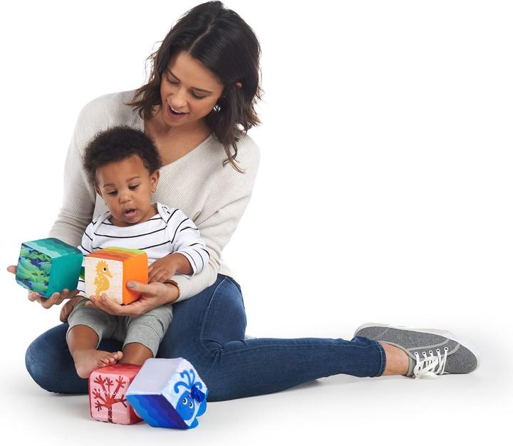 Image du produit Baby Einstein Explor & Discover cubes en tissu mou