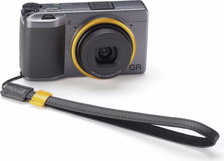 Immagine prodotto RICOH Gr III (18.3mm, 24.24 Mpx, APS-C / DX)
