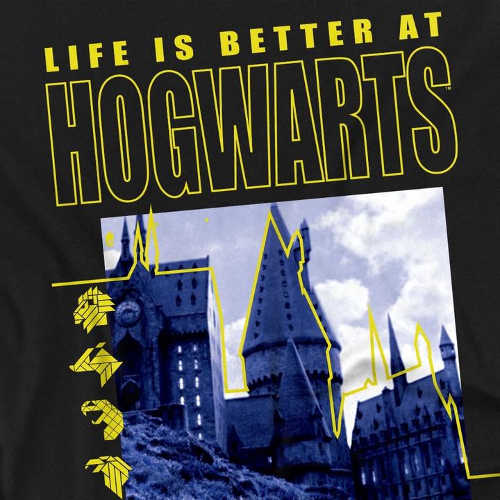 Produktbild Life Is Better At Hogwarts TShirt (L)