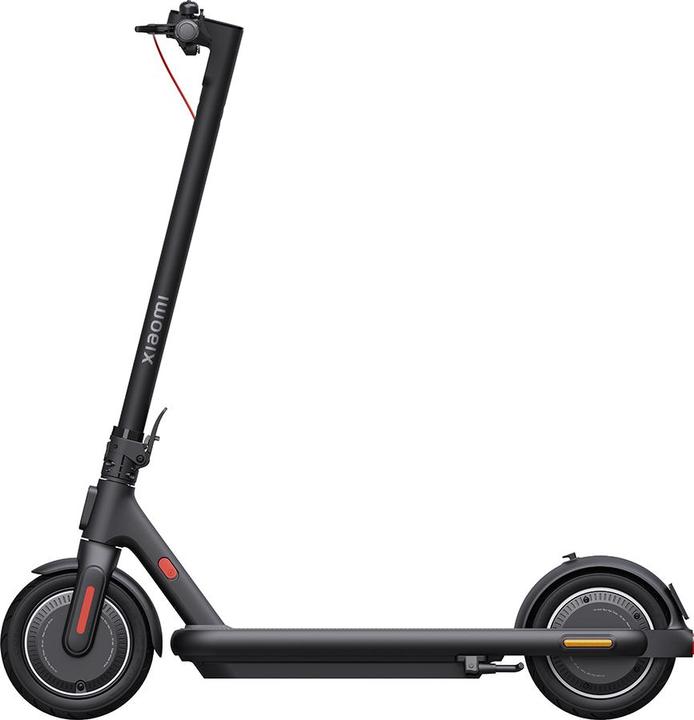 Actual product image Xiaomi 15 Ultra + Electric Scooter 4 Pro Plus CH-Edition Launch Bundle (1000 GB, Silver Chrome, 6.73", Dual SIM, 50 Mpx, 5G)