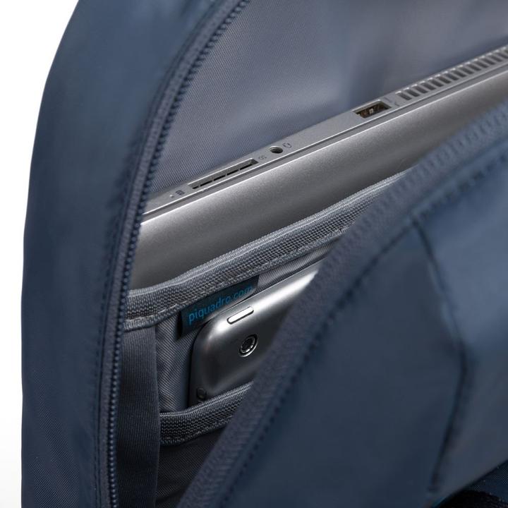 Image du produit Piquadro Sac à dos pour ordinateur portable en nylon recyclé (22 l)