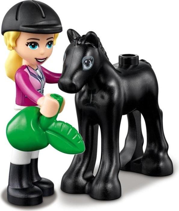 Actual product image LEGO Friends 41441 Horse training and trailer (41441, LEGO Friends)