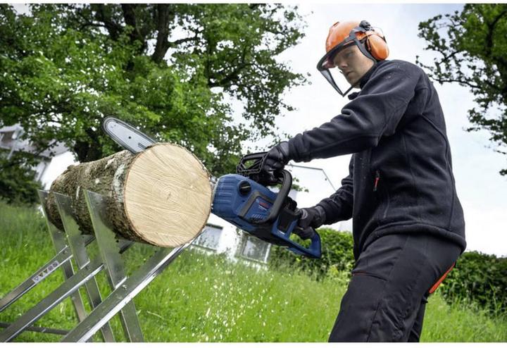 Produktbild Bosch Hausgeräte GKE 18V-40 (Akku Kettensäge)