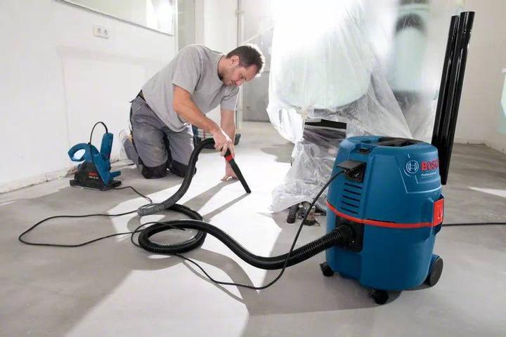 Actual product image Bosch Professional Wet/dry extractor GAS 15 L (Wet dry vacuum cleaner)