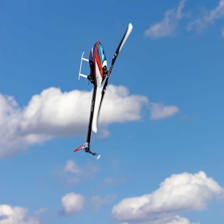 Actual product image Blade Fusion 700 Kit mit Motor und Rotorblätter
