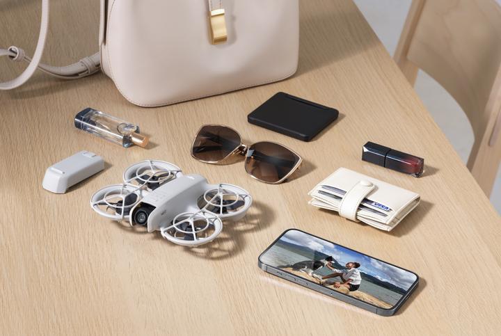Image du produit DJI Neo (18 min, 135 g, 12 Mpx)