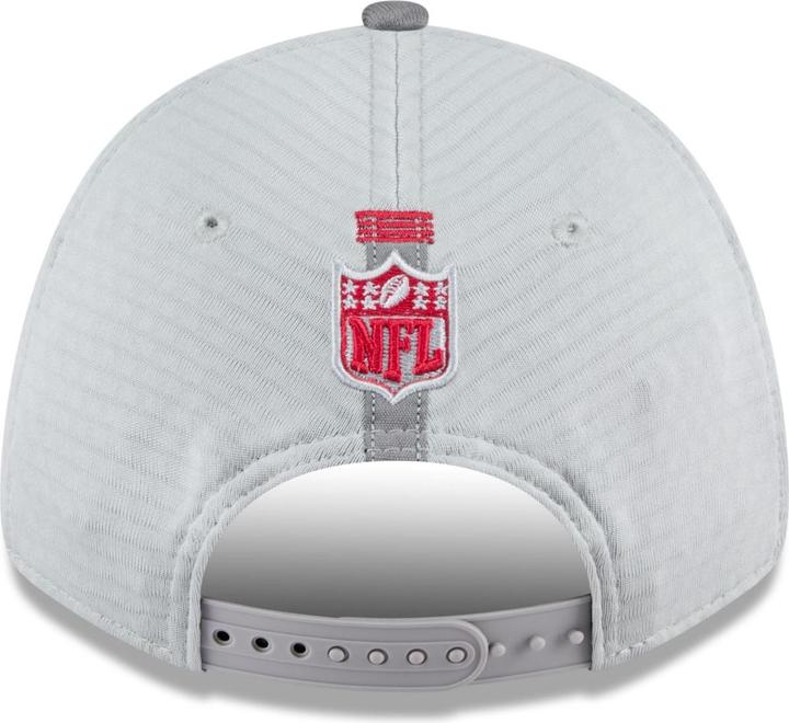 Actual product image New Era 9Forty Stretch Cap Training Tampa Bay Buccaneers